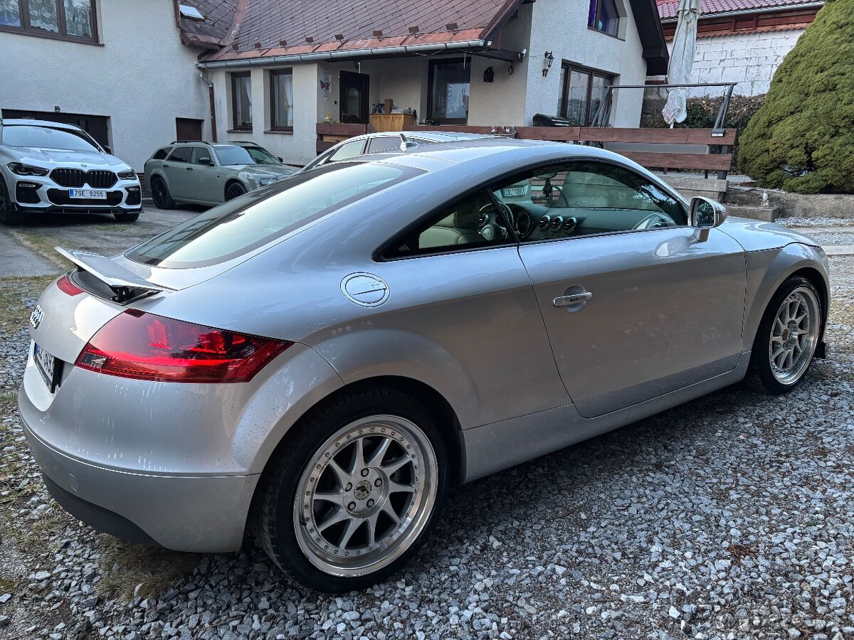 Audi TT 2.0 TFSI - 7