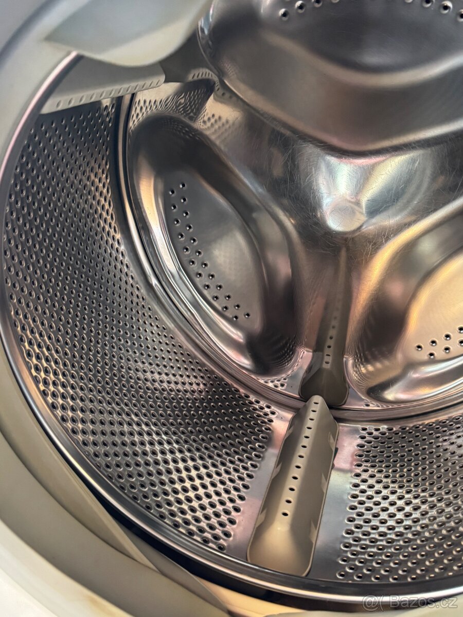 Indesit pracka na 7 kg - 7