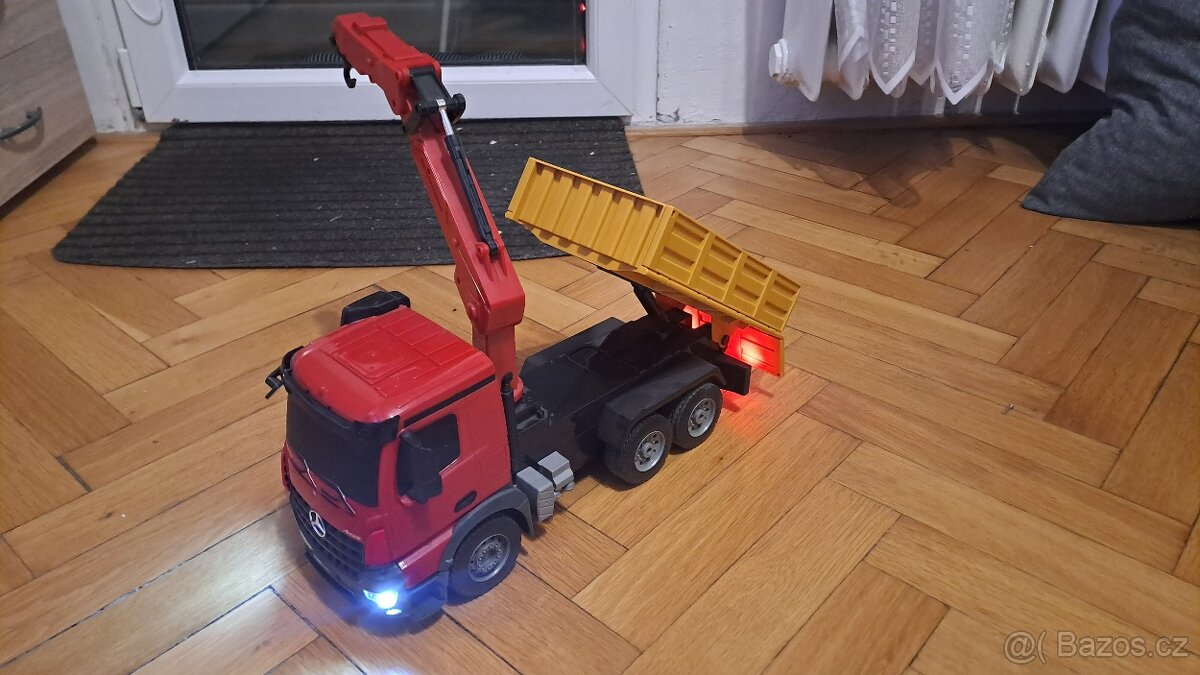 RC stavební stroje - nakladač, bagr, nákladní auto - 7