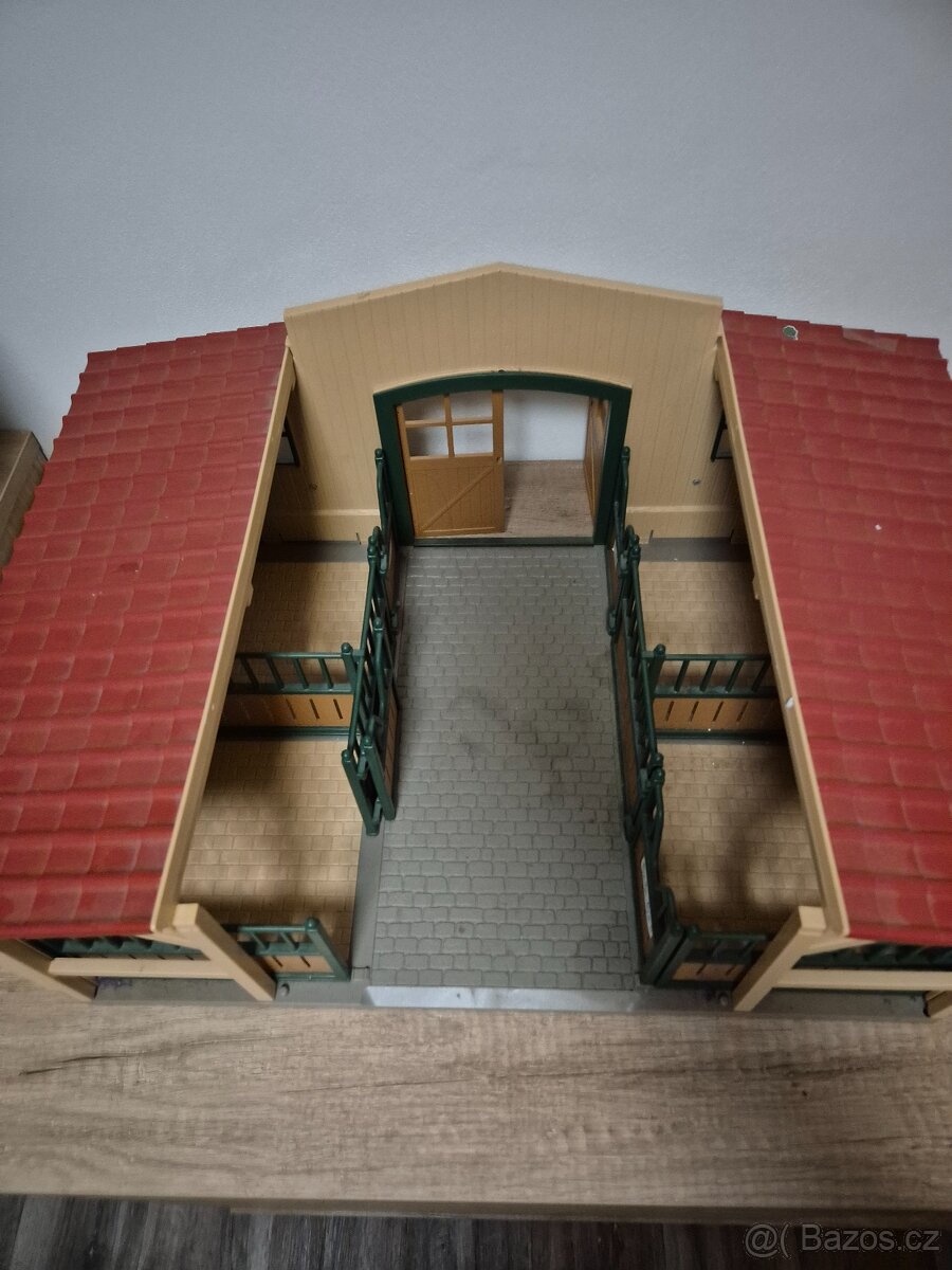 Schleich stáj - 7