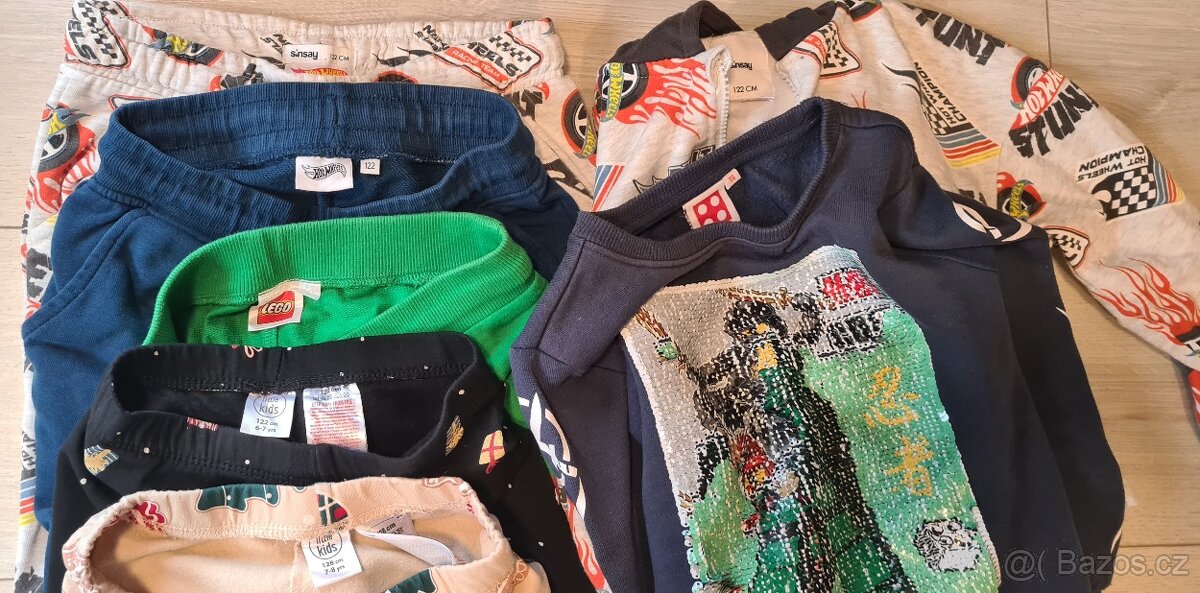 Trika, mikiny, tepláky, bunda 110/116 - 7