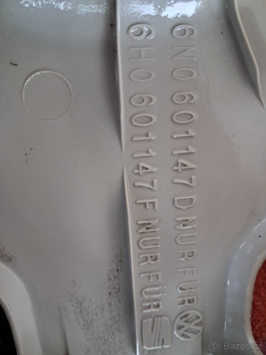 ORIGINÁLNÍ POKLICE VW 14" 1 KS, ORIG. Č. 6N0601147D GJW - 7