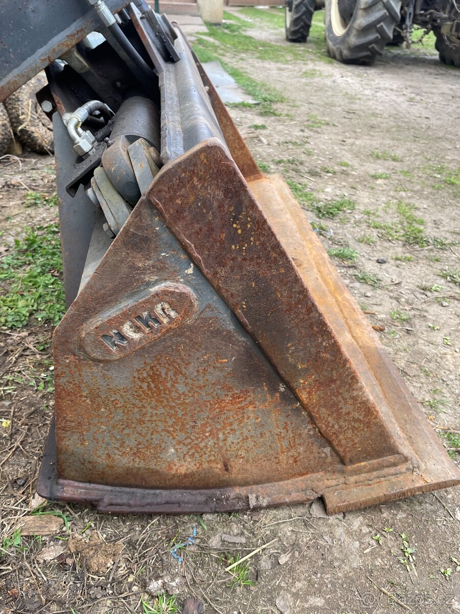 Svahovací lžíce hydraulická - 7
