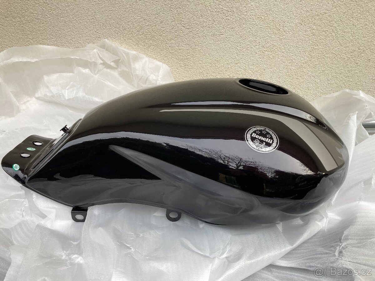 Nádrž Benelli 502C Cruiser - 7