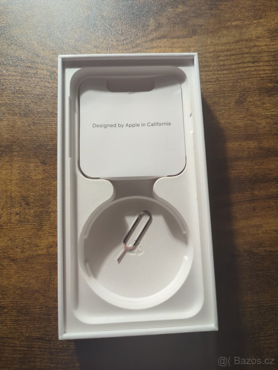 IPhone SE 2020 64gb bílý - 7