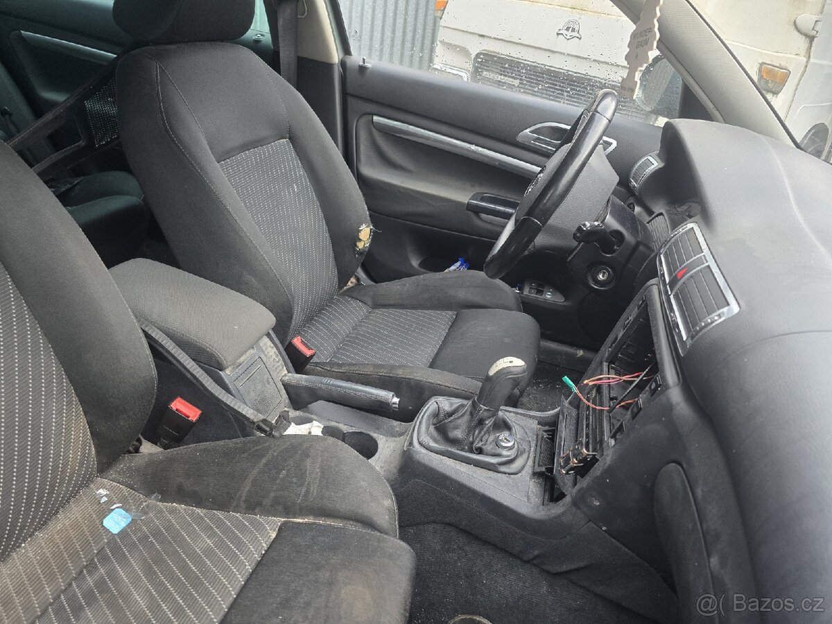 Náhradní díly ze Škody Superb I - 7