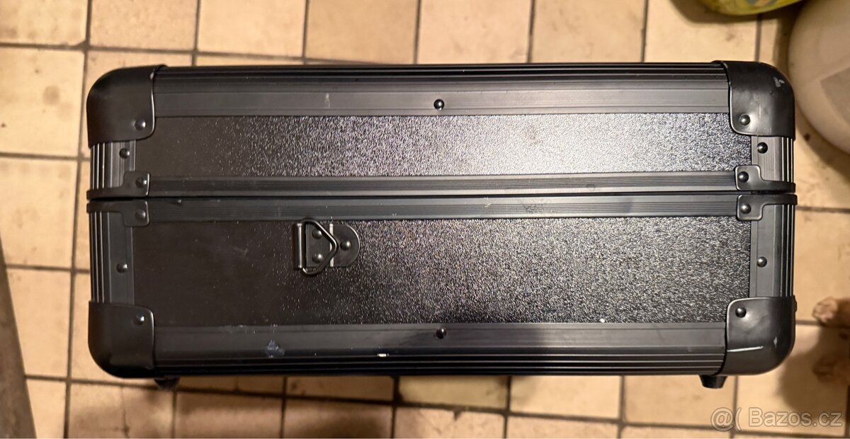 Kufr Magma na CDJ 3000 - 7