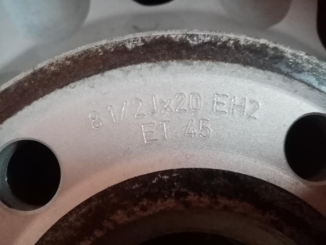 Audi-kompletní kolo - 7