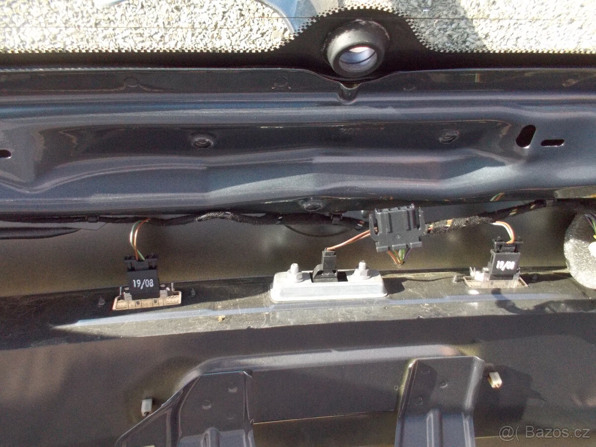 Karosářské díly Škoda Octavia II -2 9153 - 7