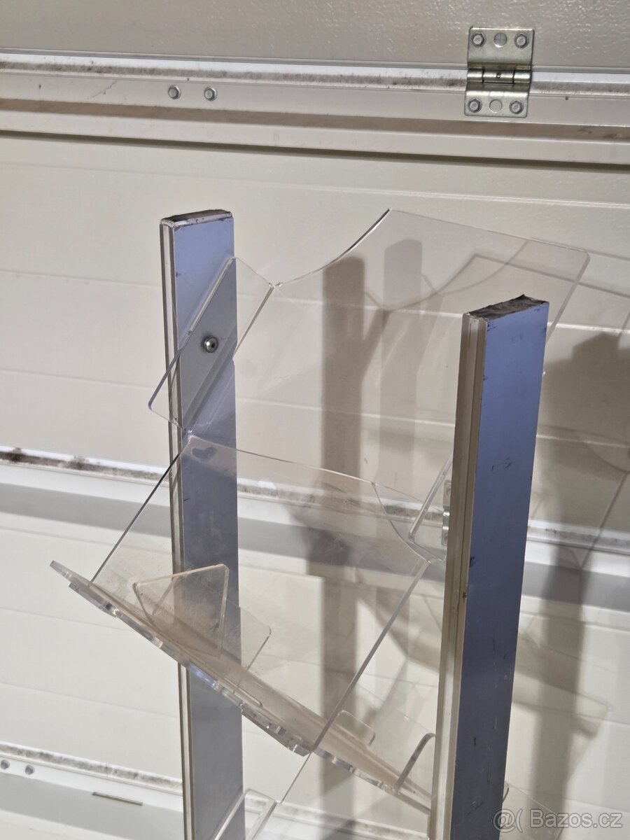 Prodam drzaky na prospekty / na letaky - 7