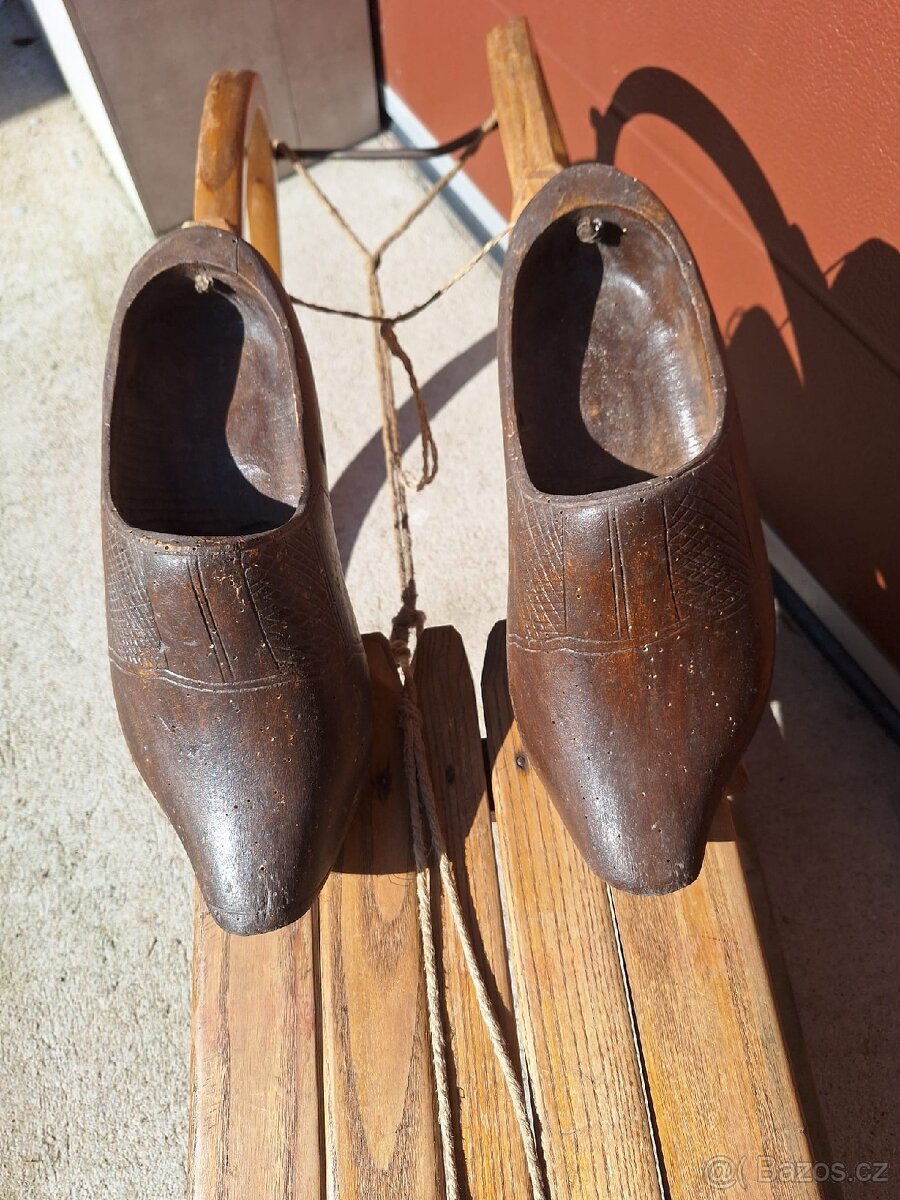 Sáňky a dřeváky - 7