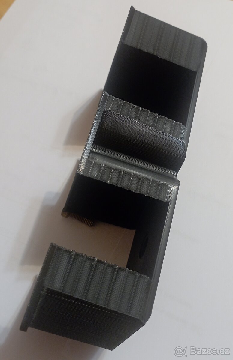 Držák nápojů - 7