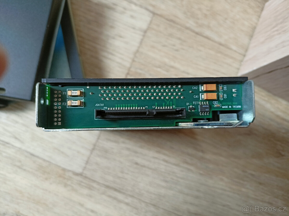 4x 2,5 interní Sata Rámeček - 7