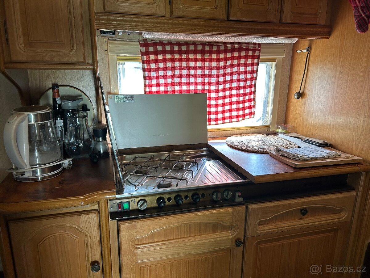 Prodám karavan Nová Živohošť - 7