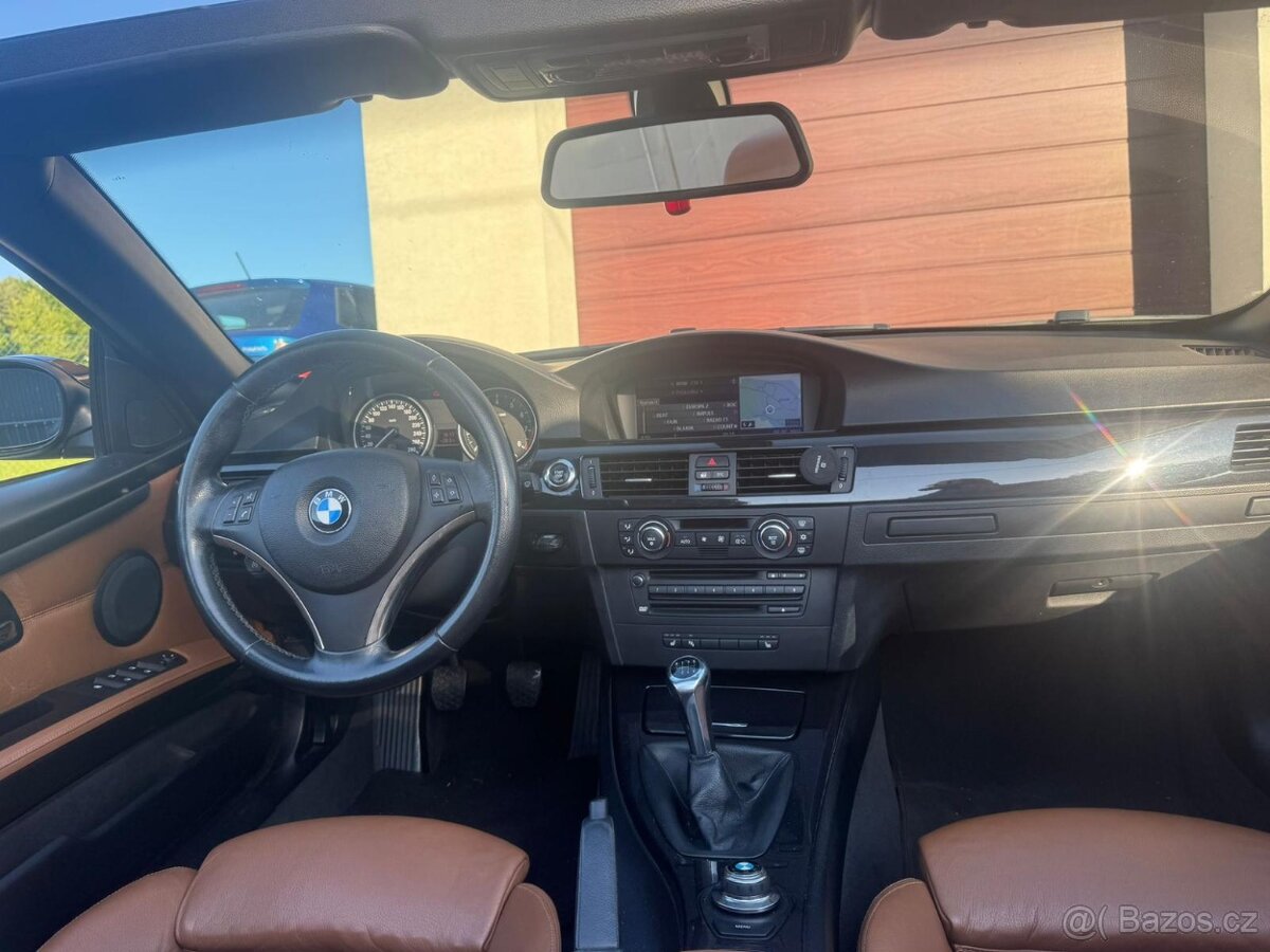 BMW E93 335i, cabrio, manuál , naj. 121tis. km - 7