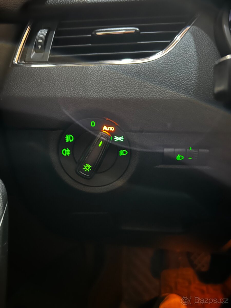 Škoda octavia 2.0 tdi 110kw - 7