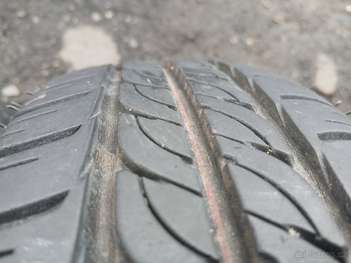 Prodám sadu kol Renault 155/70R13 letní - 7
