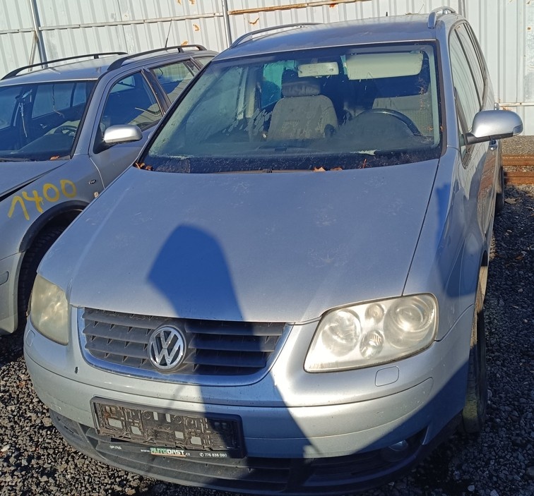 ND z VW Touran 1896.cm3 77.kw nafta r.v.2005 (K17) - 7