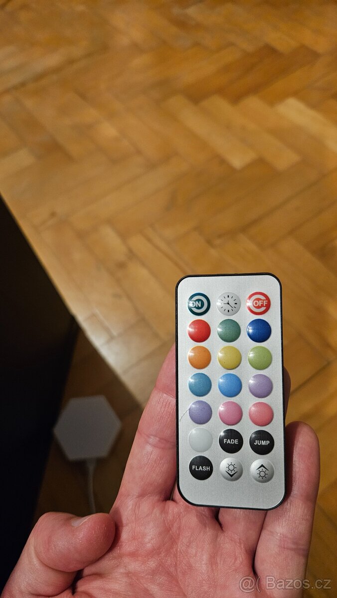 LED hexagon svítídlo s dálkovým ovládáním - 7