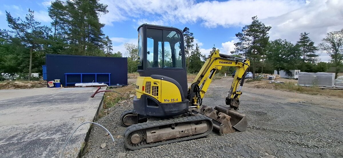 Yanmar Vio 25-4 - 7