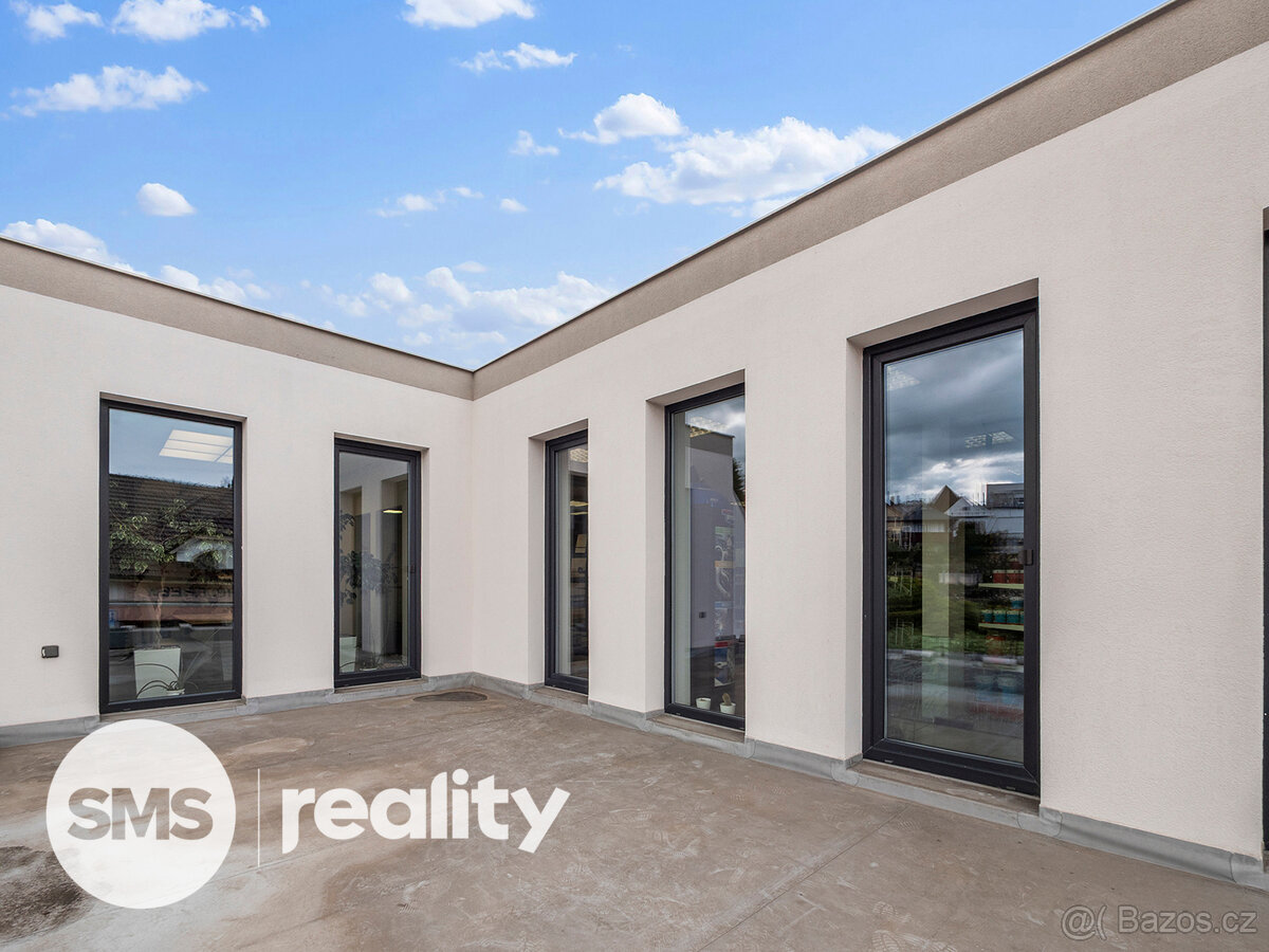 Pronájem moderní komerční budovy, 300 m2, Hranice - 7