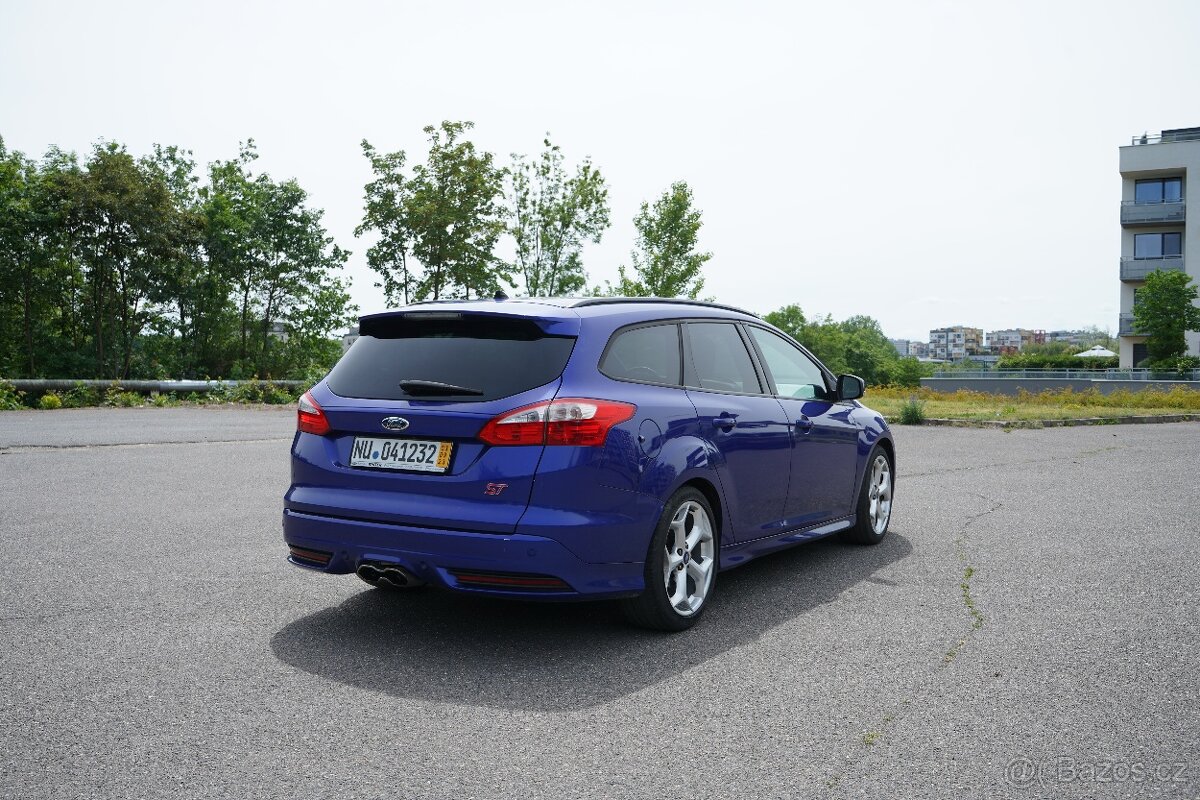Ford Focus ST 2.0 EcoBoost 184kW - 7