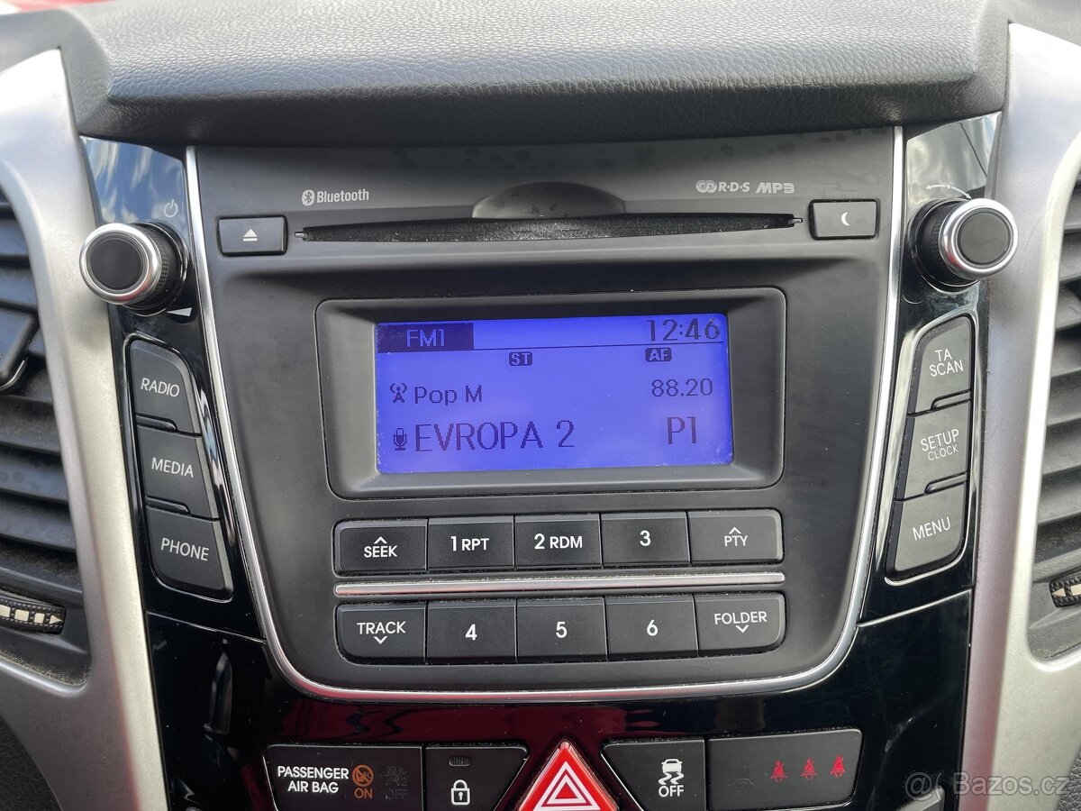 Hyundai I30 1.6 i , 88 kW benzín, 2015 - 7