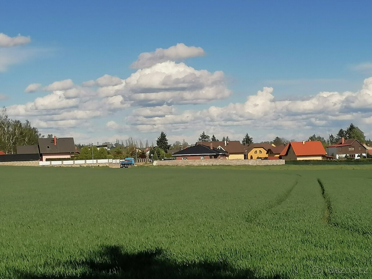 Jeden z nejkrásnějších pozemků Rožmitálska na prodej - 7