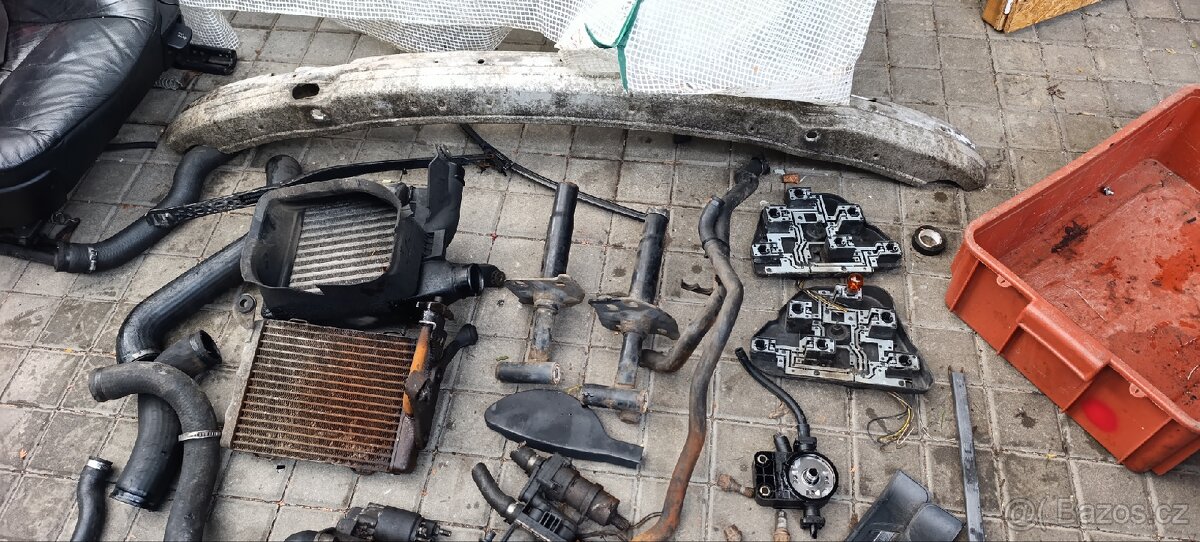 Levné díly BMW E39 2,5tds, celek za 800kč. - 7
