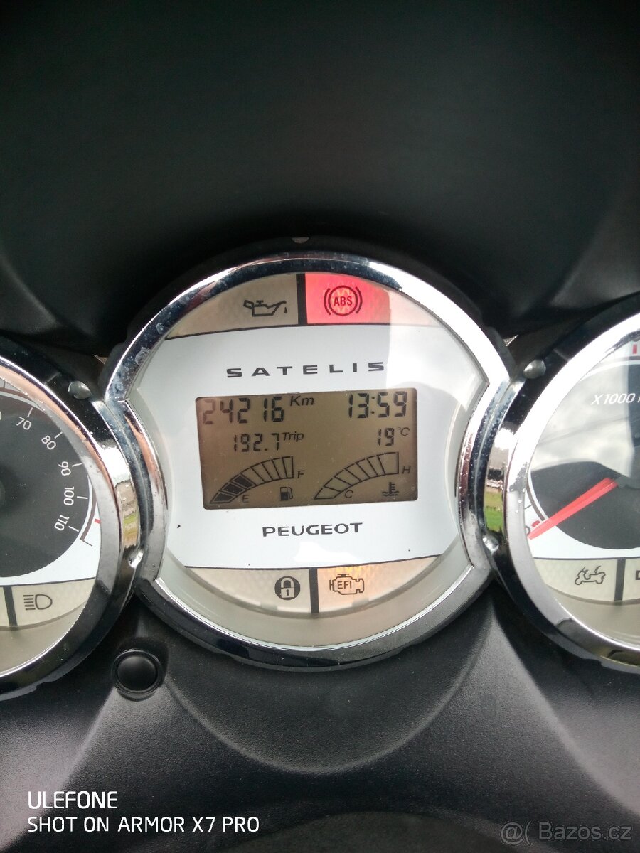 Peugeot Satelis 125 - 7