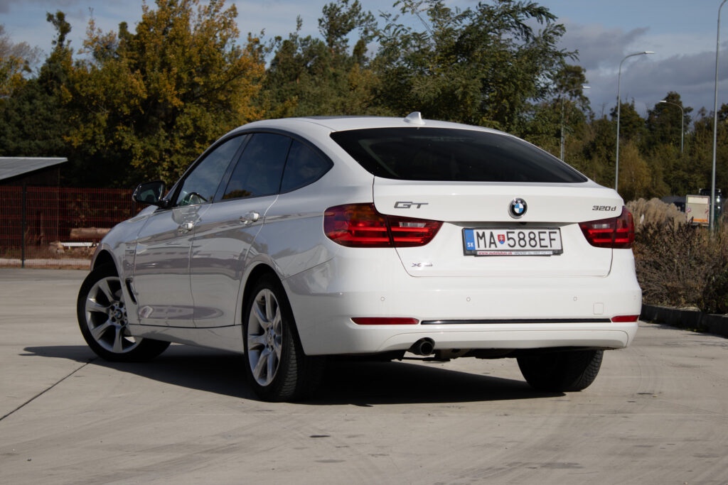 BMW Rad 3 320d GT xDrive A/T - 7