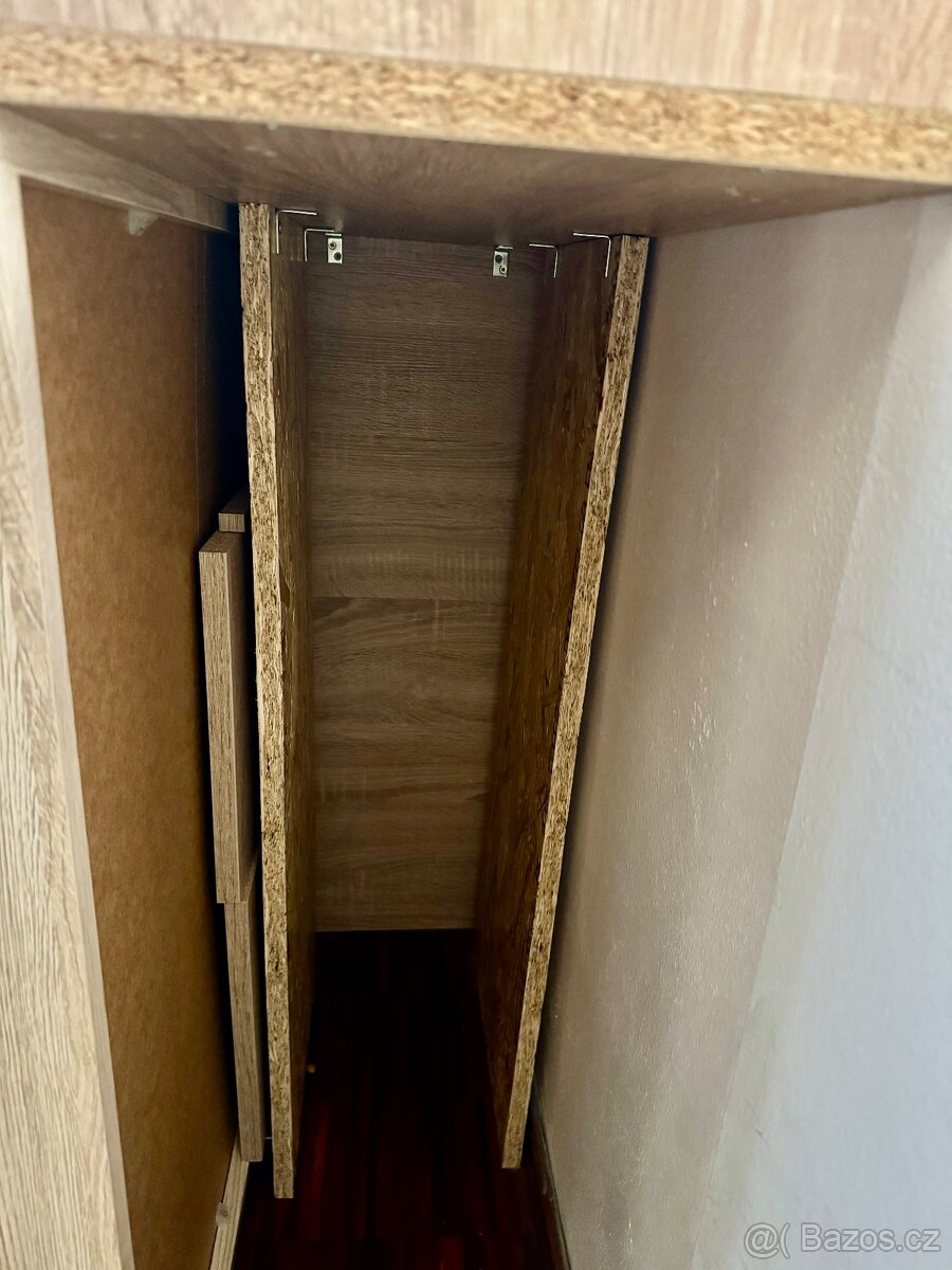 Přebalovací pult s komodou - 7