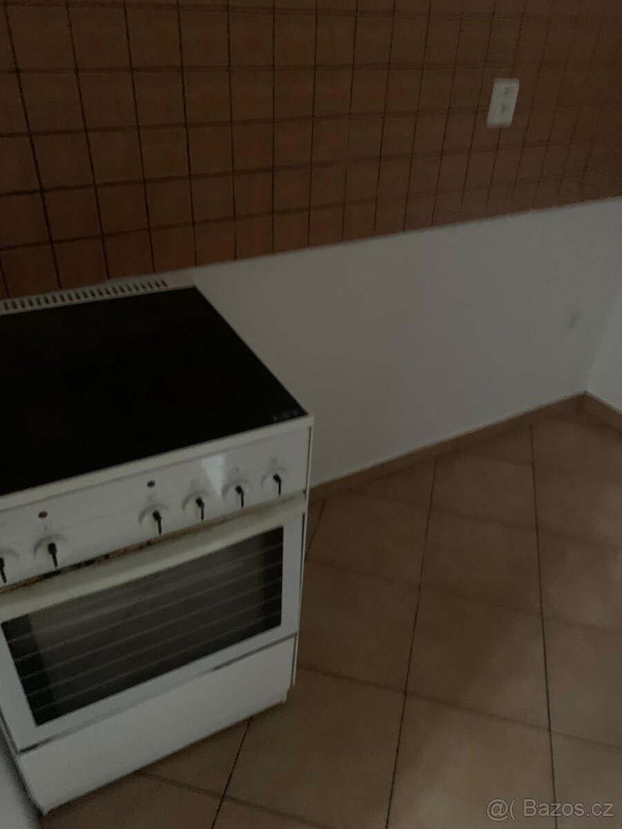 Pronájem velkého bytu 2+kk 85 m² – centrum Jičína - 7