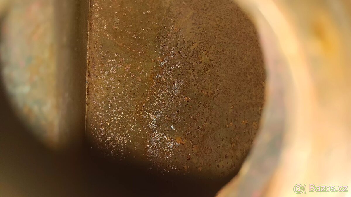 Nádrž manet 90 - 7