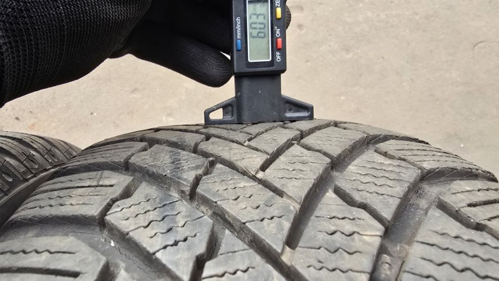 Zimní pneu 205/55/16 Continental - 7