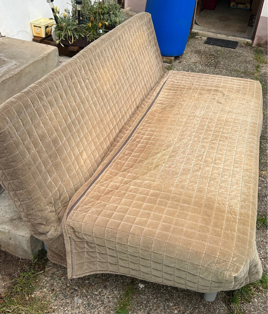 Rozkládací pohovka a matrace - 7