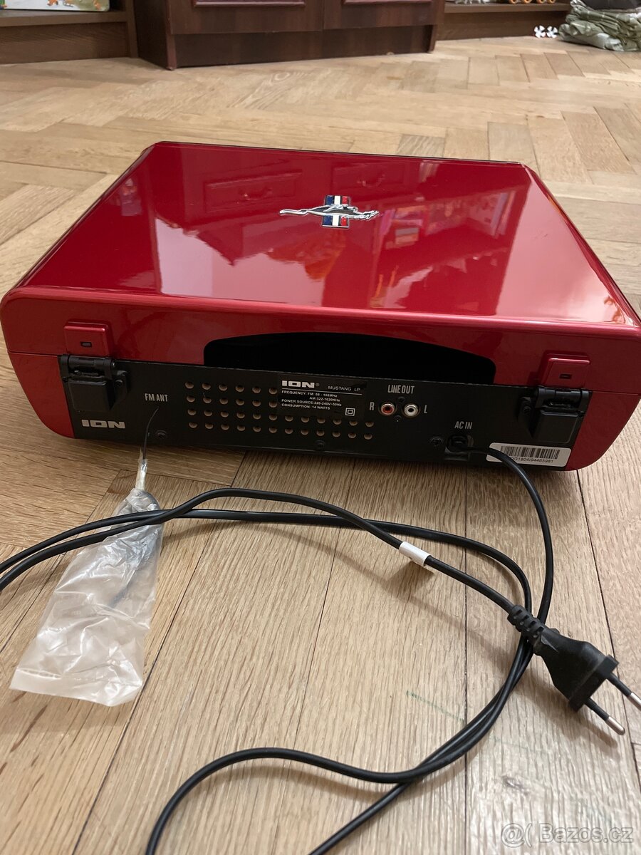 Gramofon ION Mustang - 7