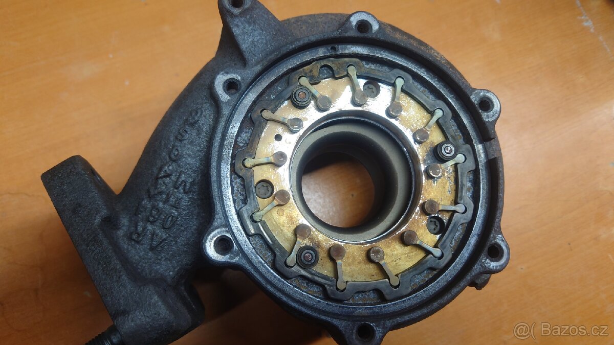 Nissan Navara D40/Pathfinder 128kW turbo - 7