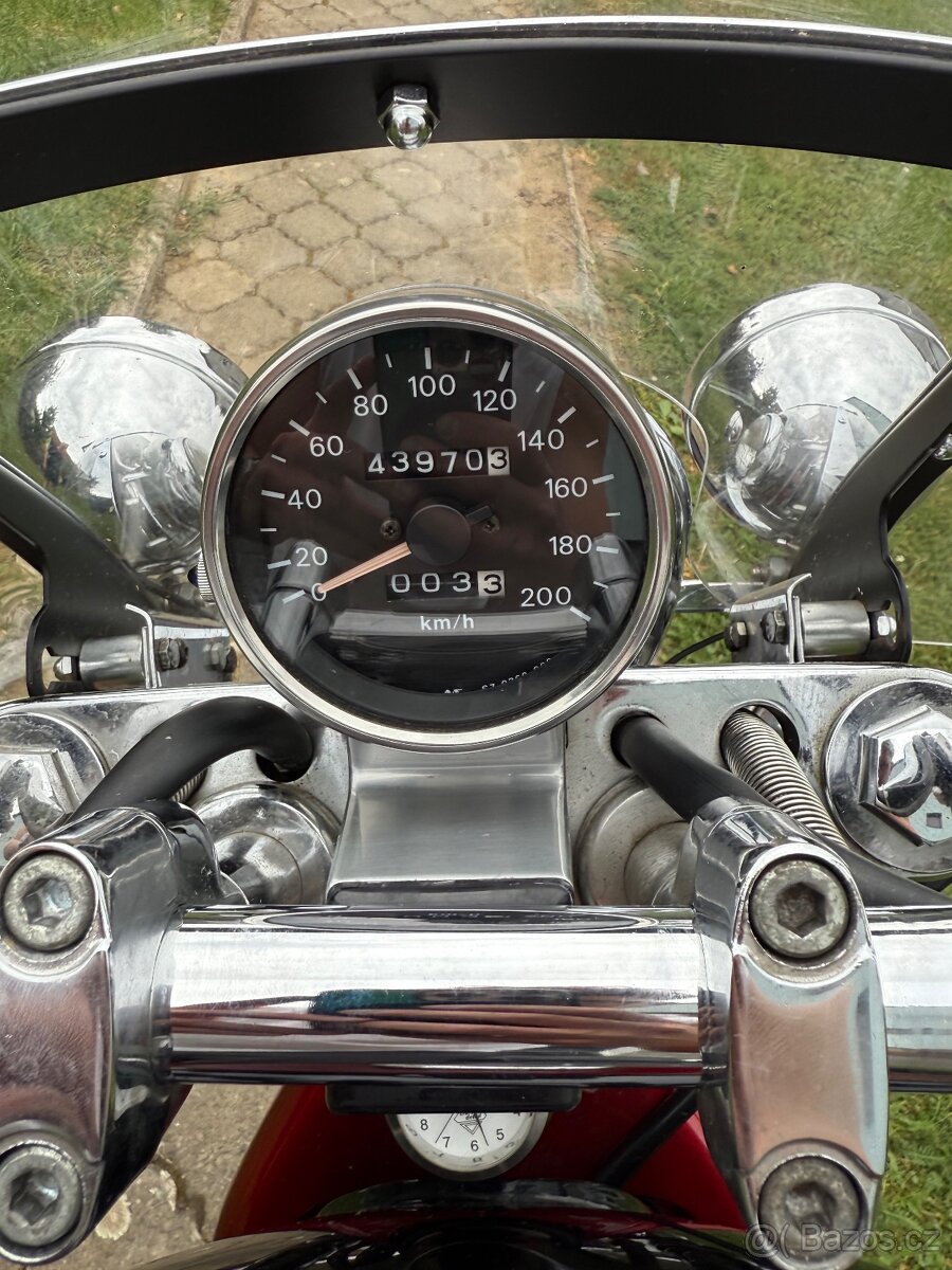 Suzuki VS 1400 Intruder - 7