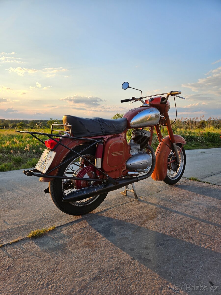 Jawa 250/559 Panelka s TP - 7