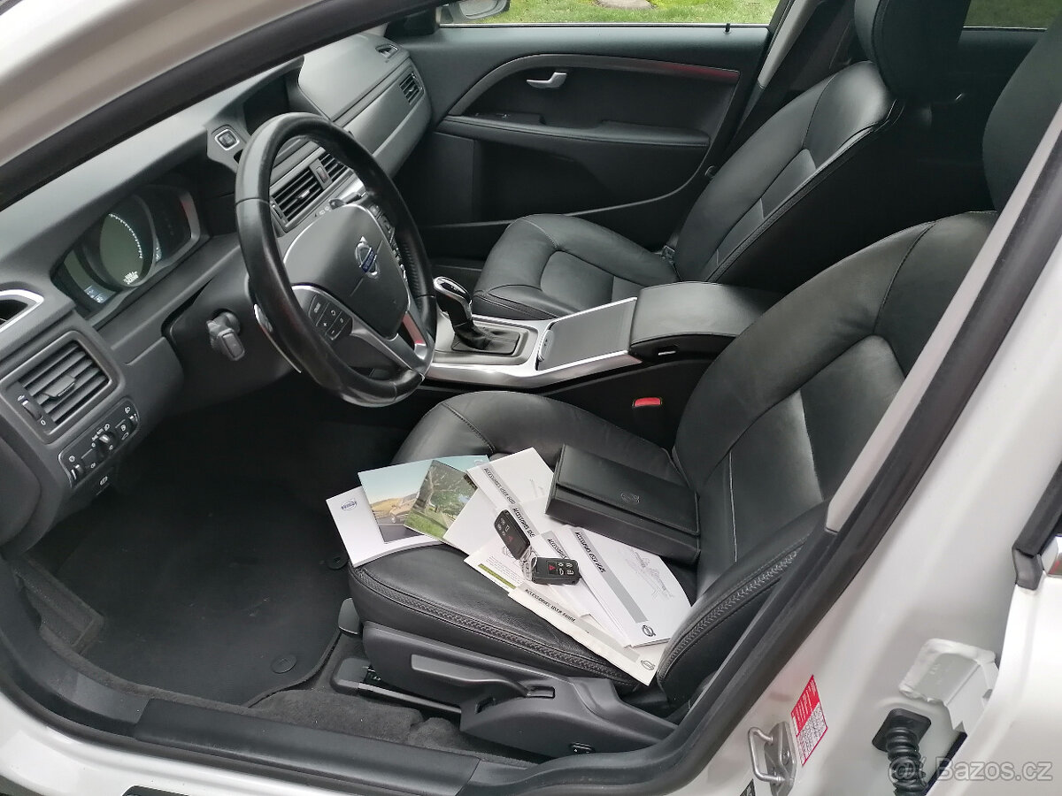 Volvo XC 70 2,4 D4 AWD - 7
