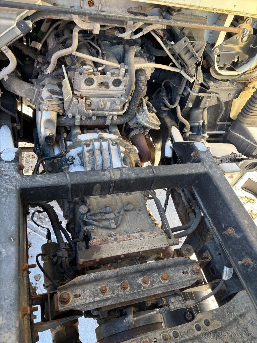 Mitsubishi Fuso Canter 7C15 - 7