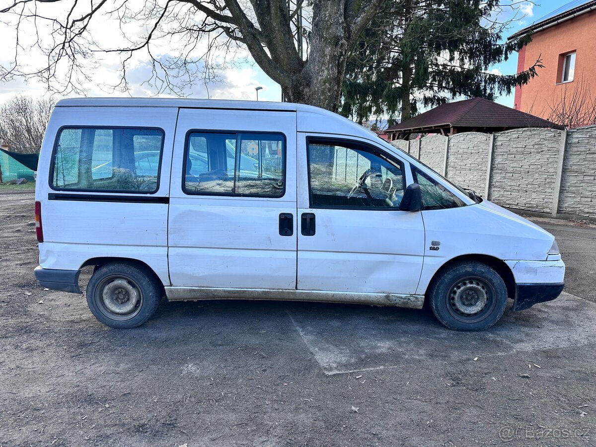 FIAT SCUDO 1.9 D - 7