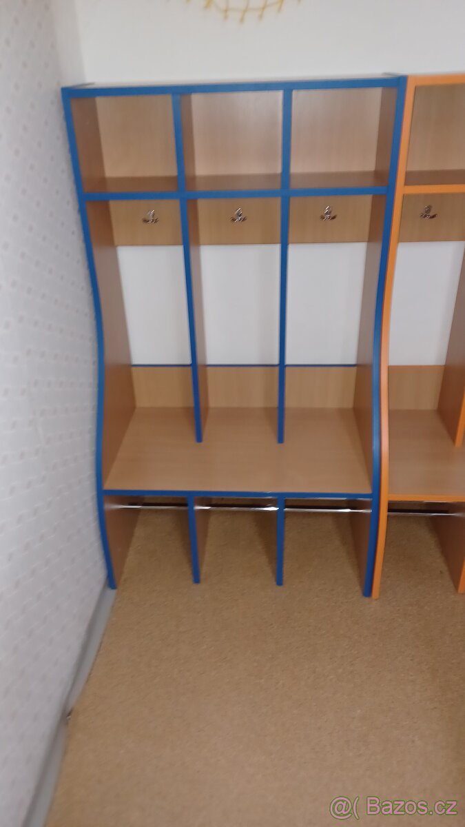 Prodáme dětský nábytek, zařízení školky - 7