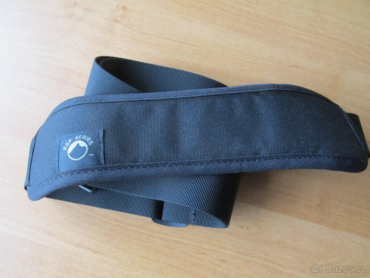 Pouzdro na objektiv Lowepro S+F Lens Exchange Case 200AW - 7