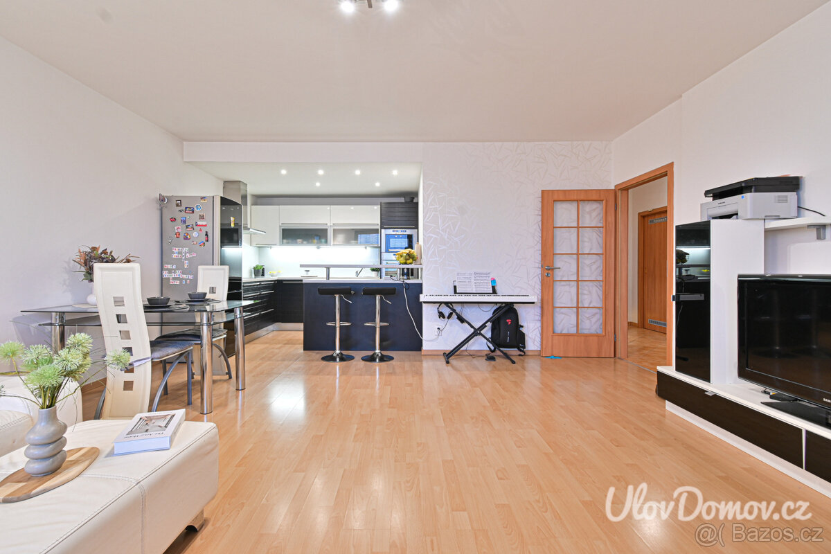 Prodej bytu 2+kk, Praha 11 - Háje - 7