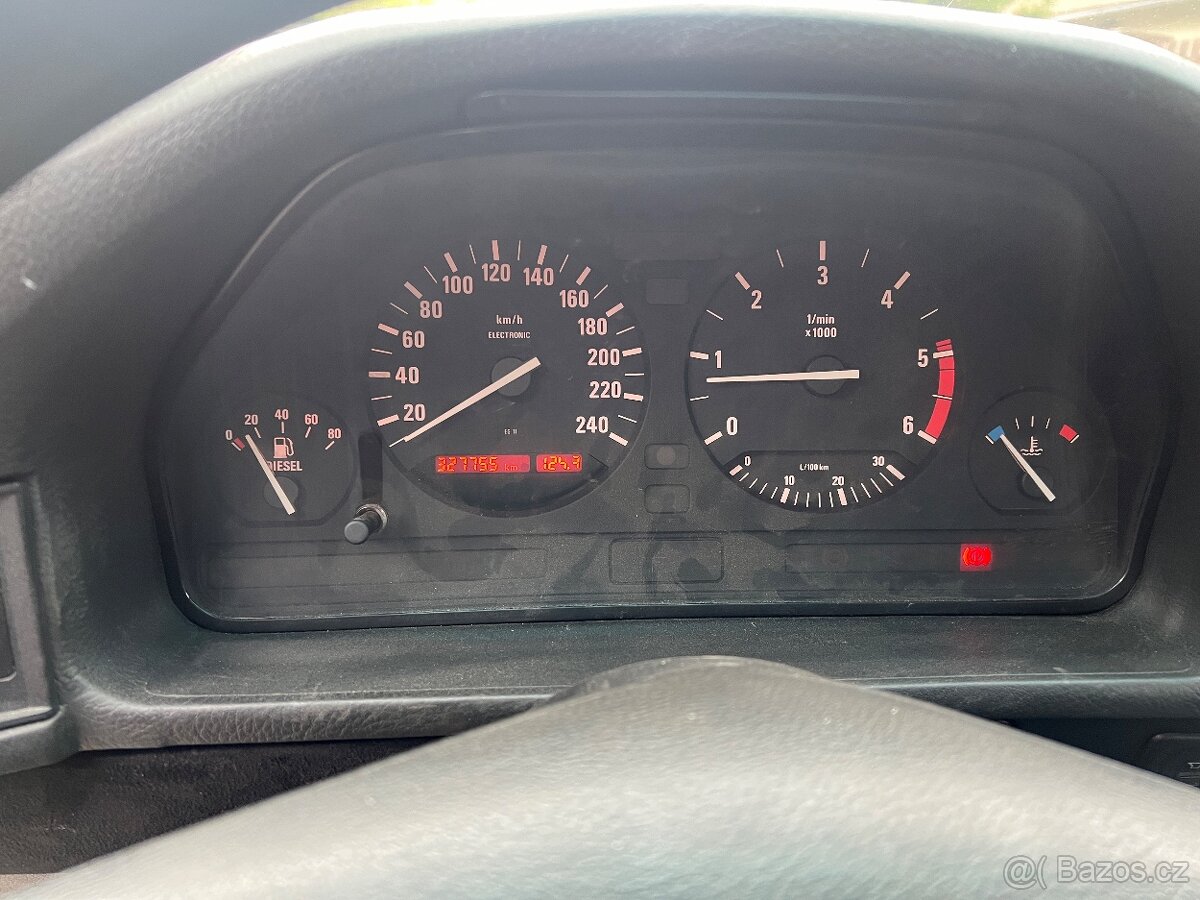 BMW E34 525TDS manuál - 7