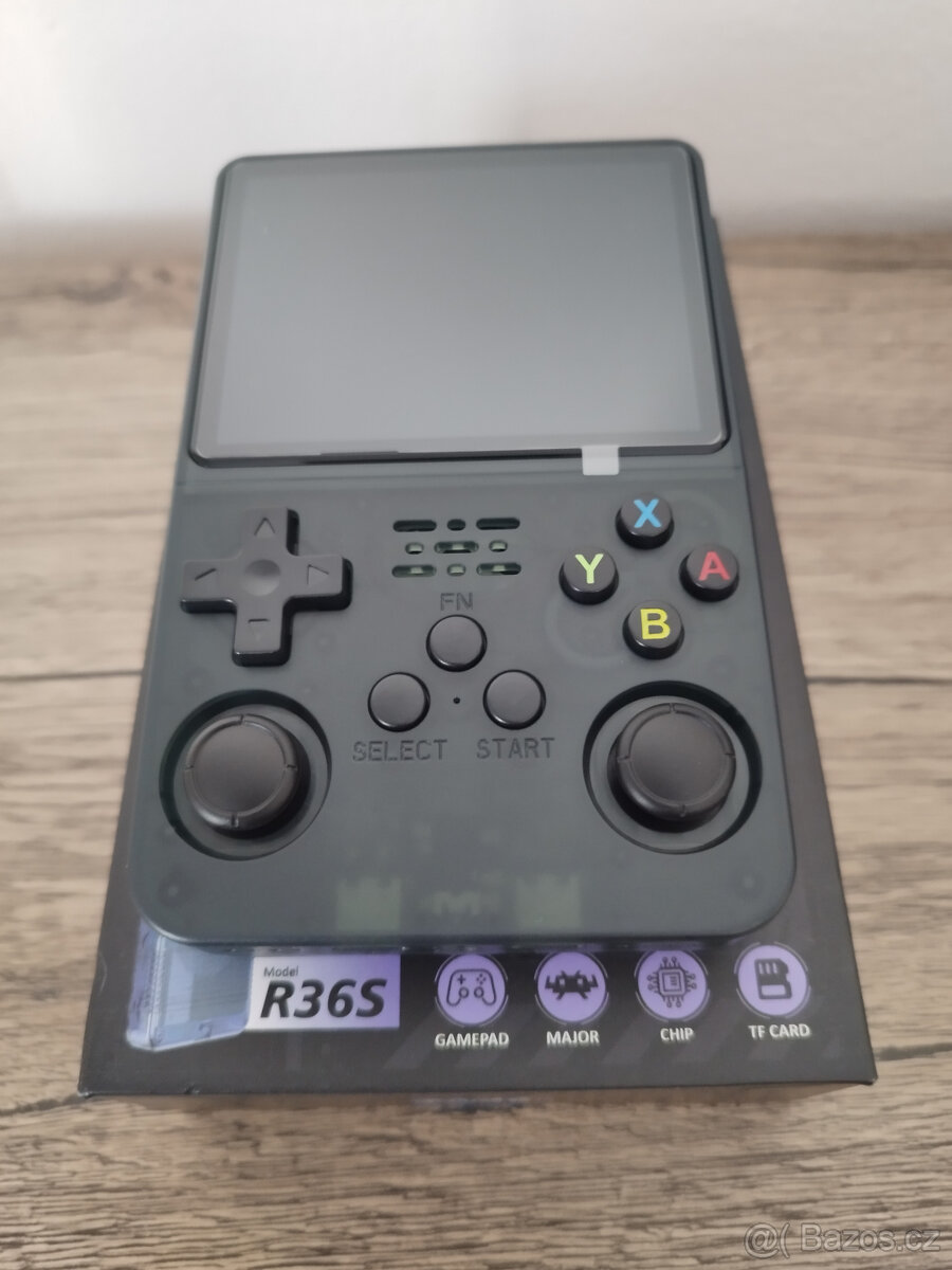 Handheld konzole R36S (verze ArkOS 2.0) +21000 her mix barev - 7