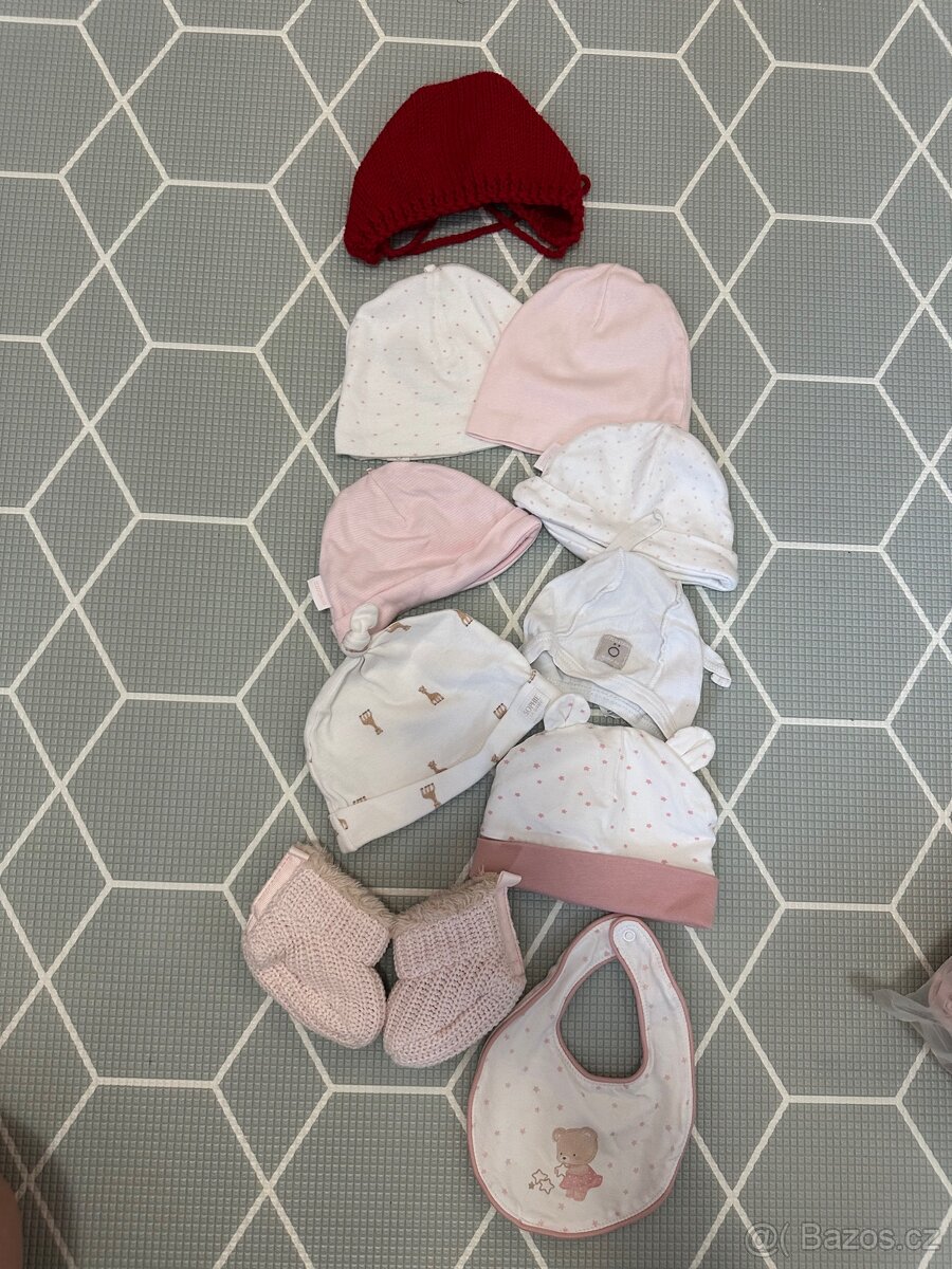 Sada oblečení pro holčičku 0–3 měsíce. - 7