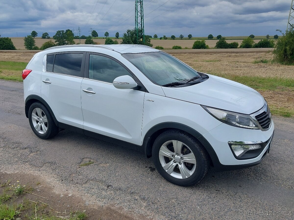 Kia Sportage III 2.0 CRDI - 7